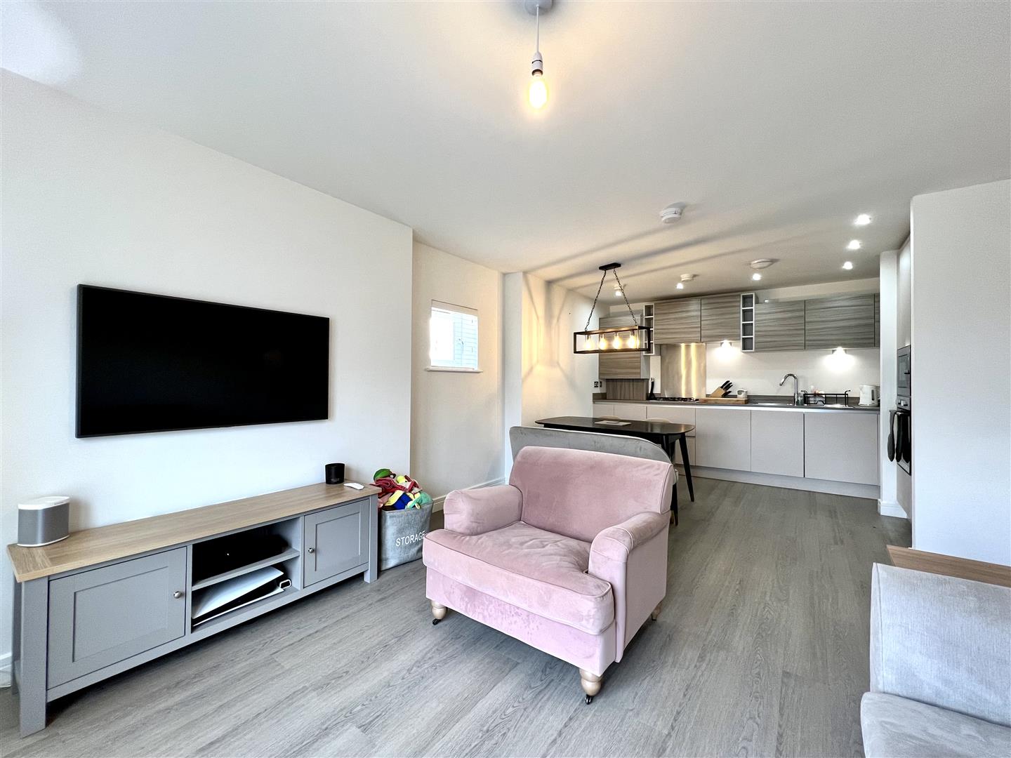 Shott Drive, Blantyre, Glasgow Residence Estate Agents